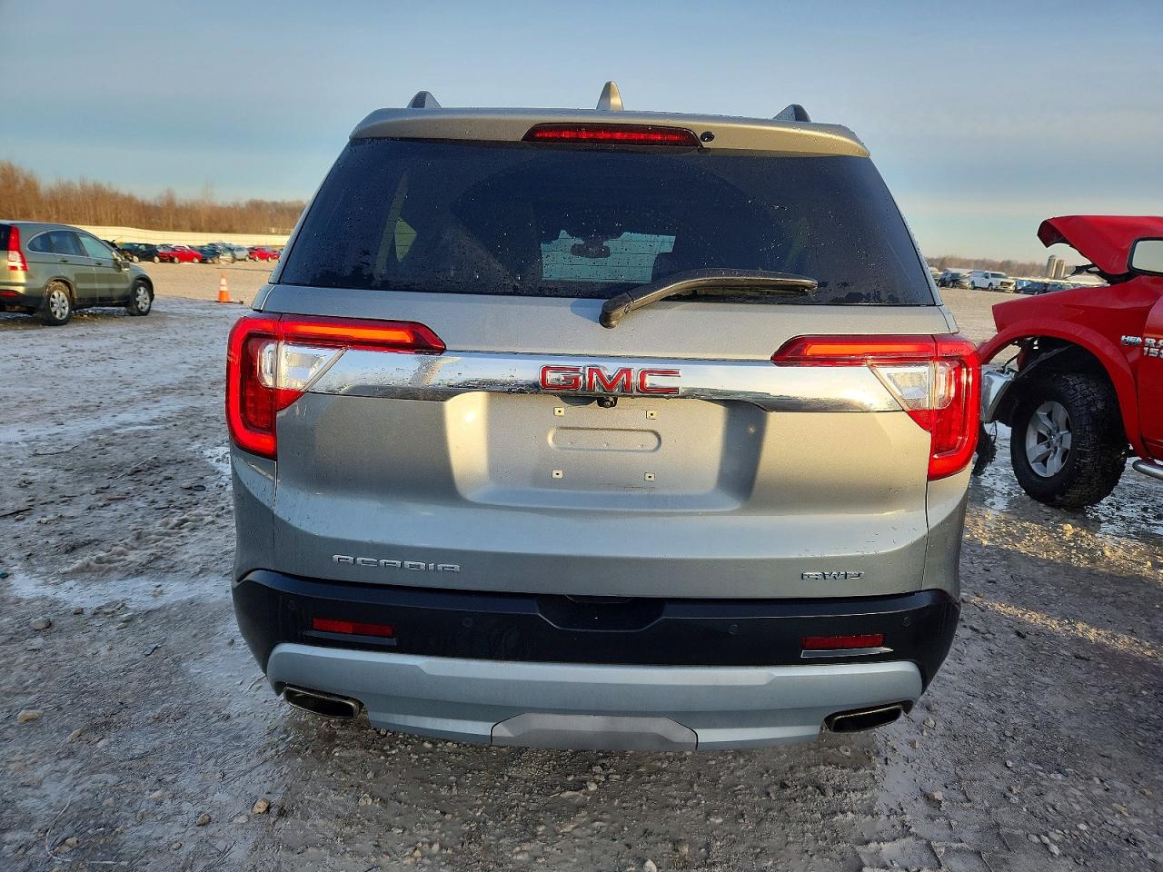 2023 GMC ACADIA SLT photo 6