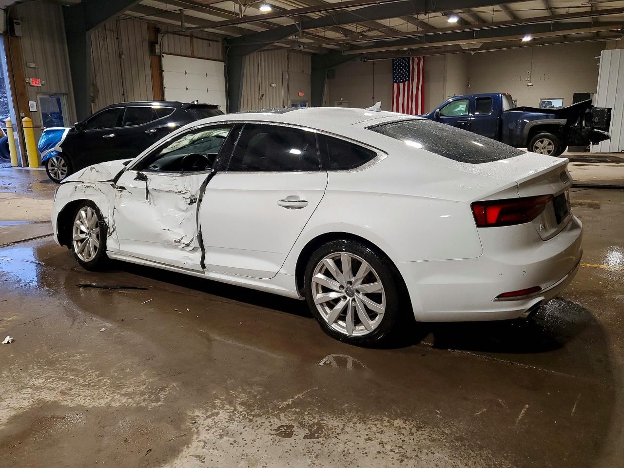 2018 AUDI A5 PREMIUM PLUS photo 2