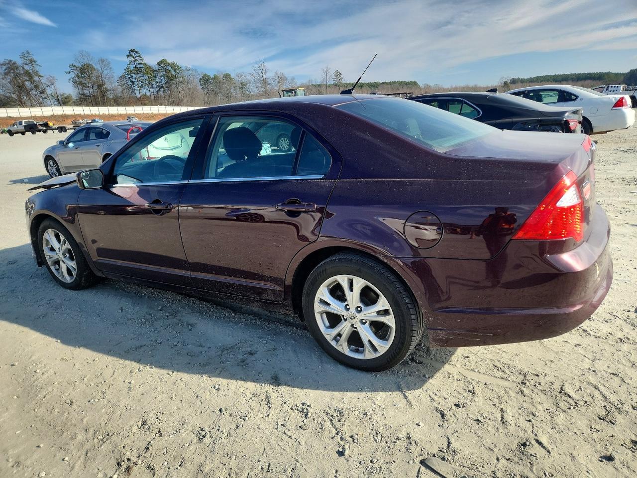 2012 FORD FUSION SE photo 2