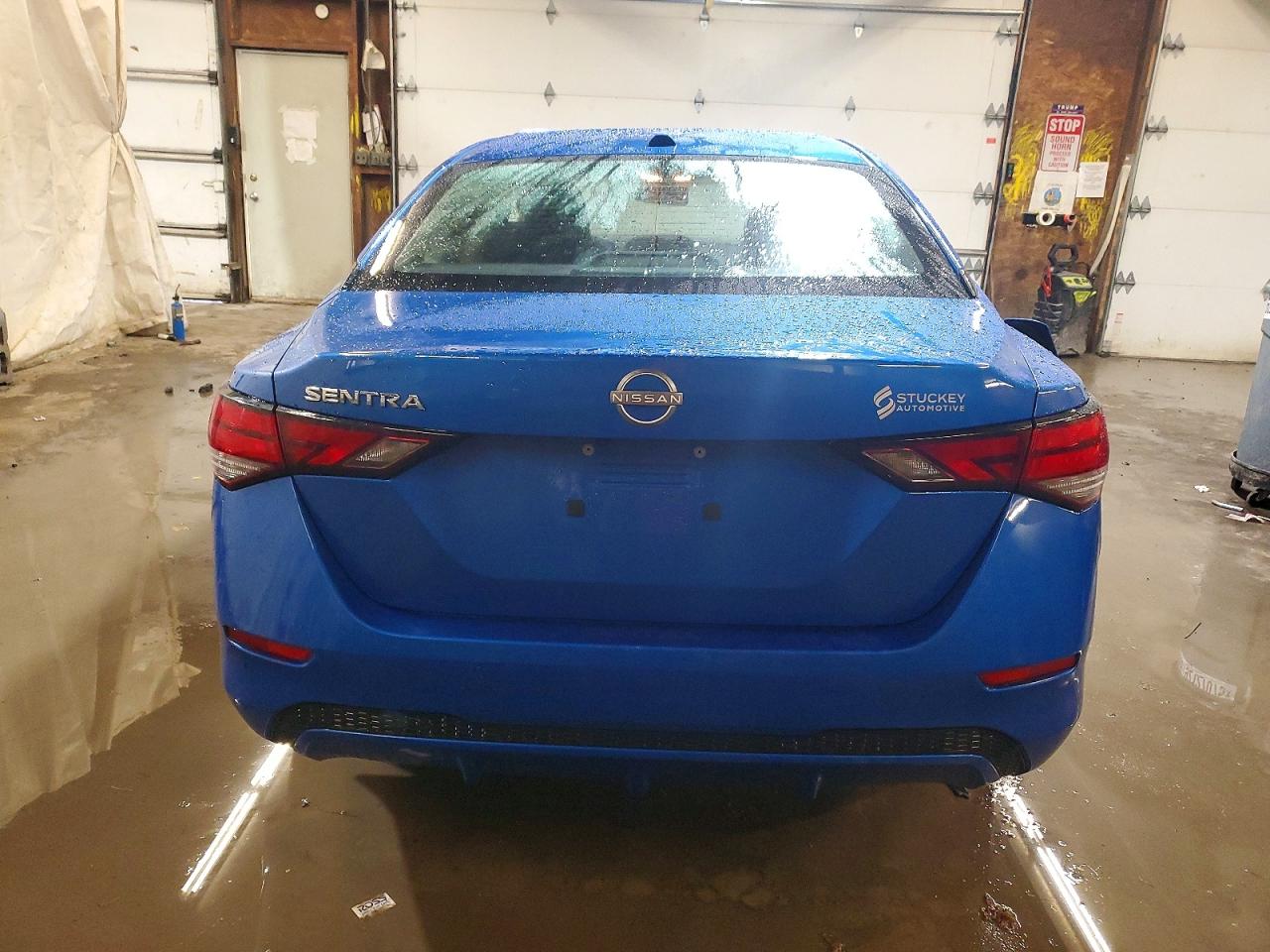 2025 NISSAN SENTRA SV photo 6