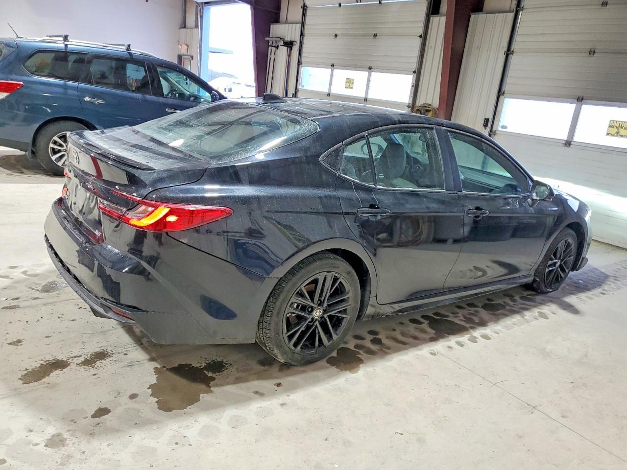 2025 TOYOTA CAMRY XSE photo 3