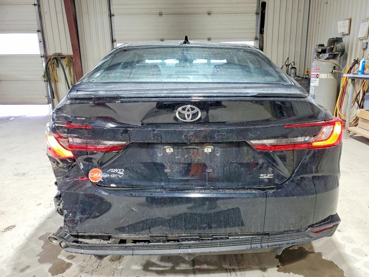 2025 TOYOTA CAMRY XSE photo 6