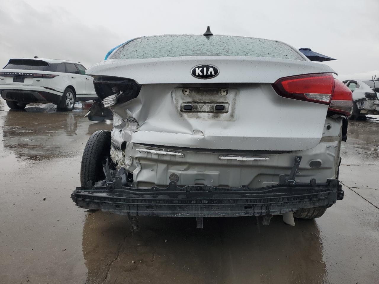 2017 KIA FORTE LX photo 6