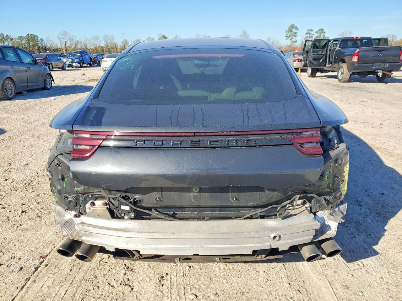 2017 PORSCHE PANAMERA 4S photo 6