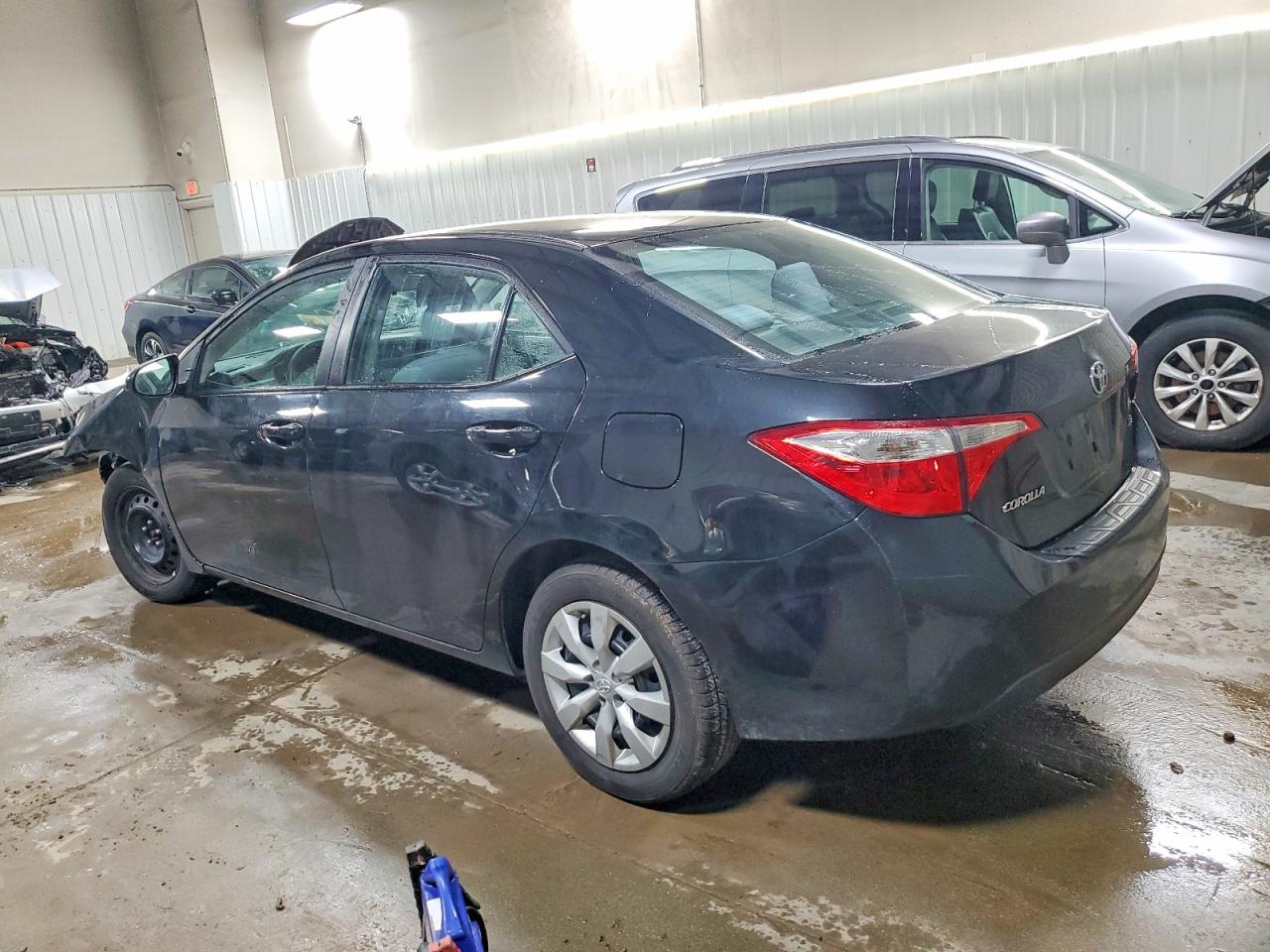 2016 TOYOTA COROLLA L photo 2
