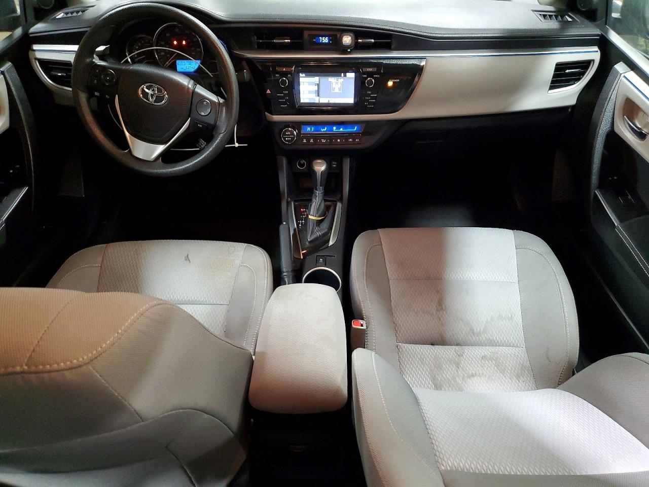 2016 TOYOTA COROLLA L photo 8