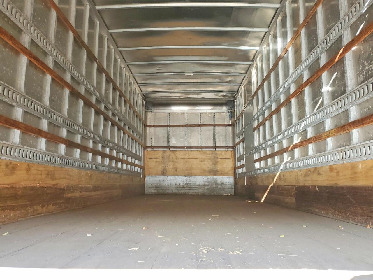 2018 FREIGHTLINER M2 106 MEDIUM DUTY photo 10