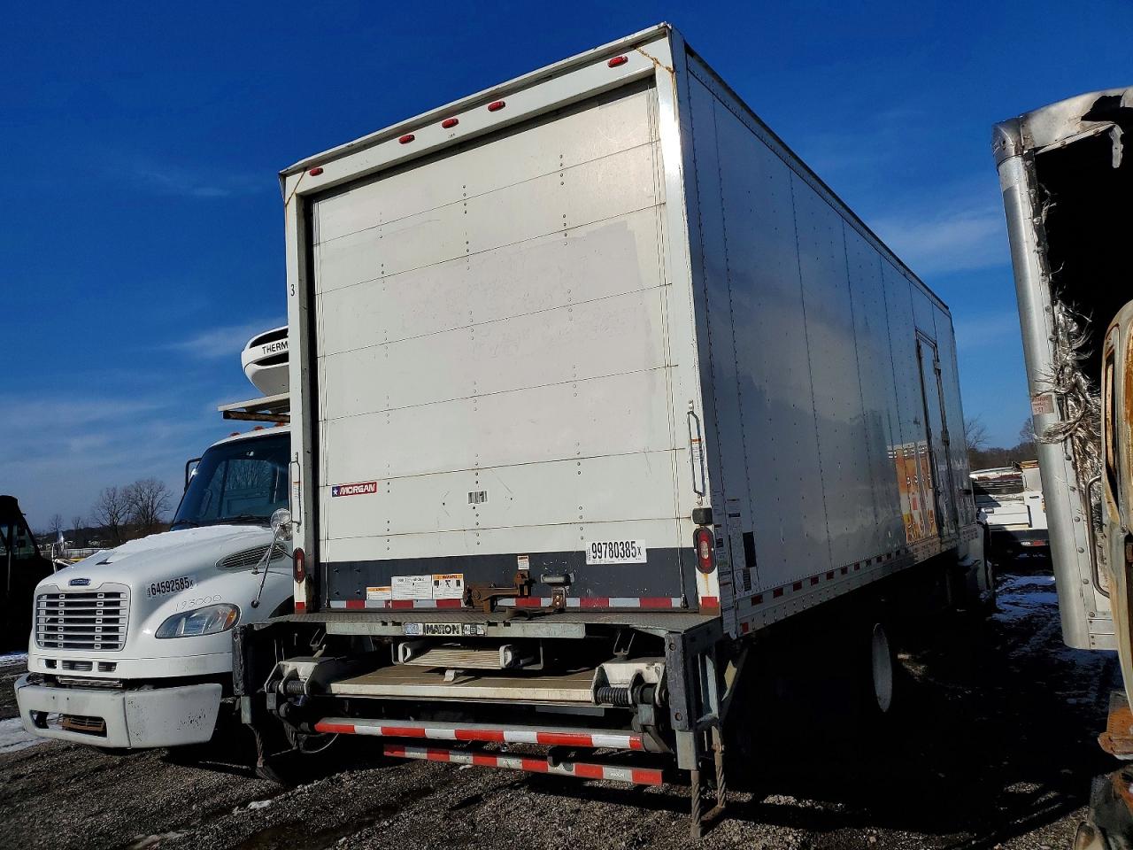 2018 FREIGHTLINER M2 106 MEDIUM DUTY photo 3