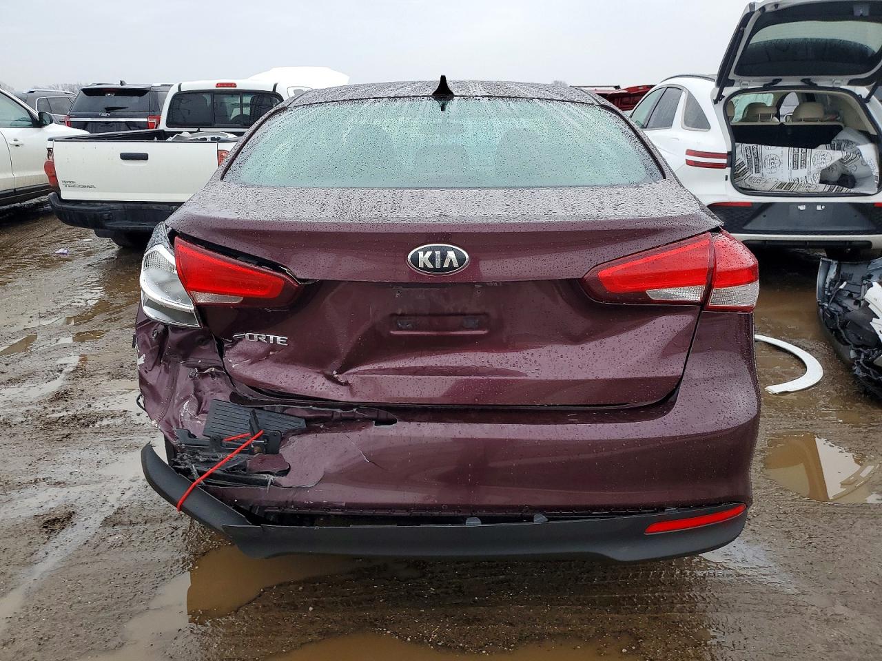 2017 KIA FORTE LX photo 6