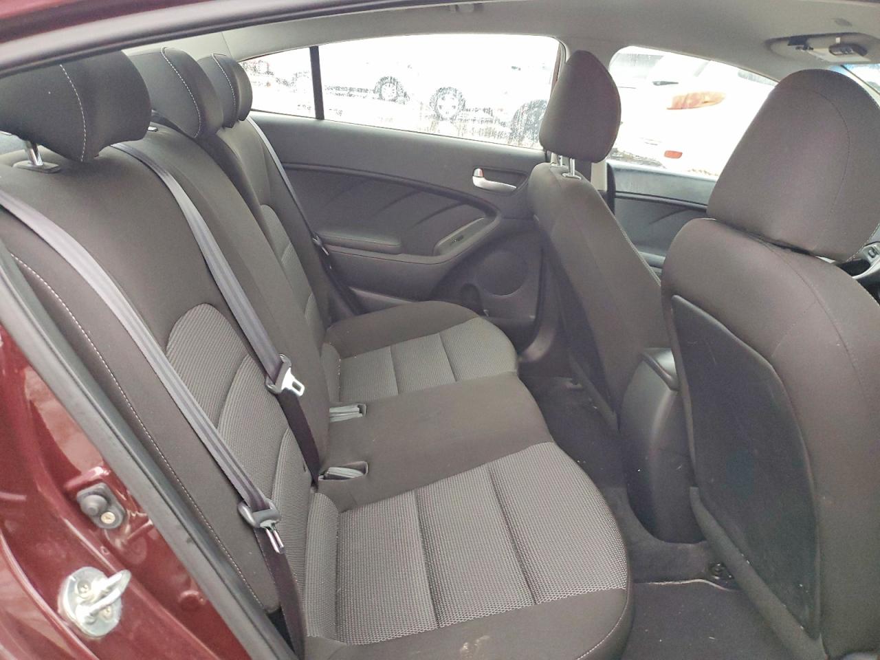 2017 KIA FORTE LX photo 10