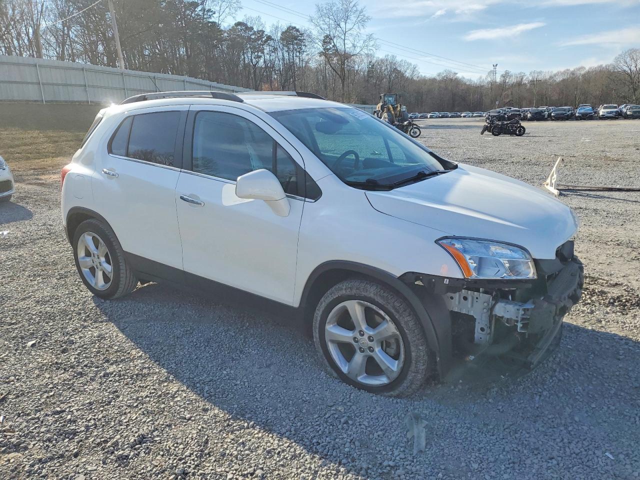 2015 CHEVROLET TRAX LTZ photo 4