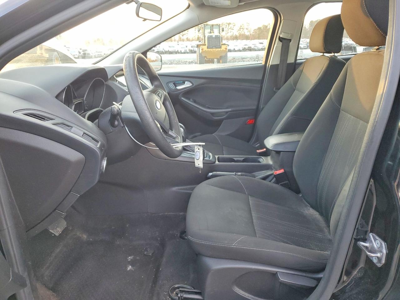 2017 FORD FOCUS SEL photo 7