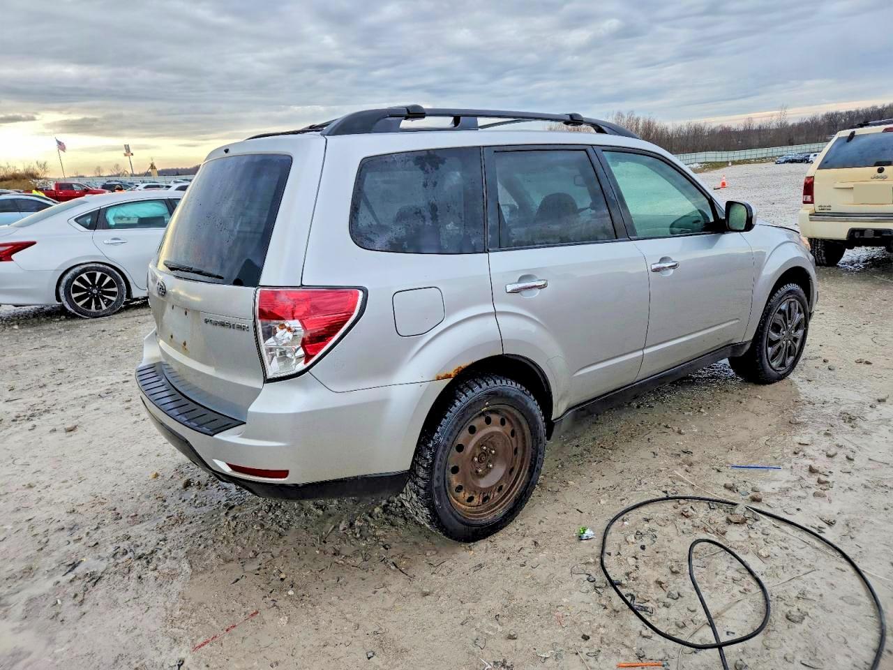 2009 SUBARU FORESTER 2.5X PREMIUM photo 3