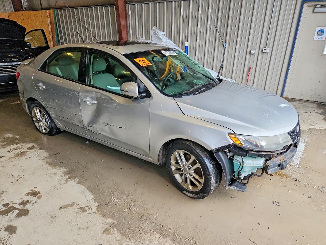 2012 KIA FORTE EX photo 4