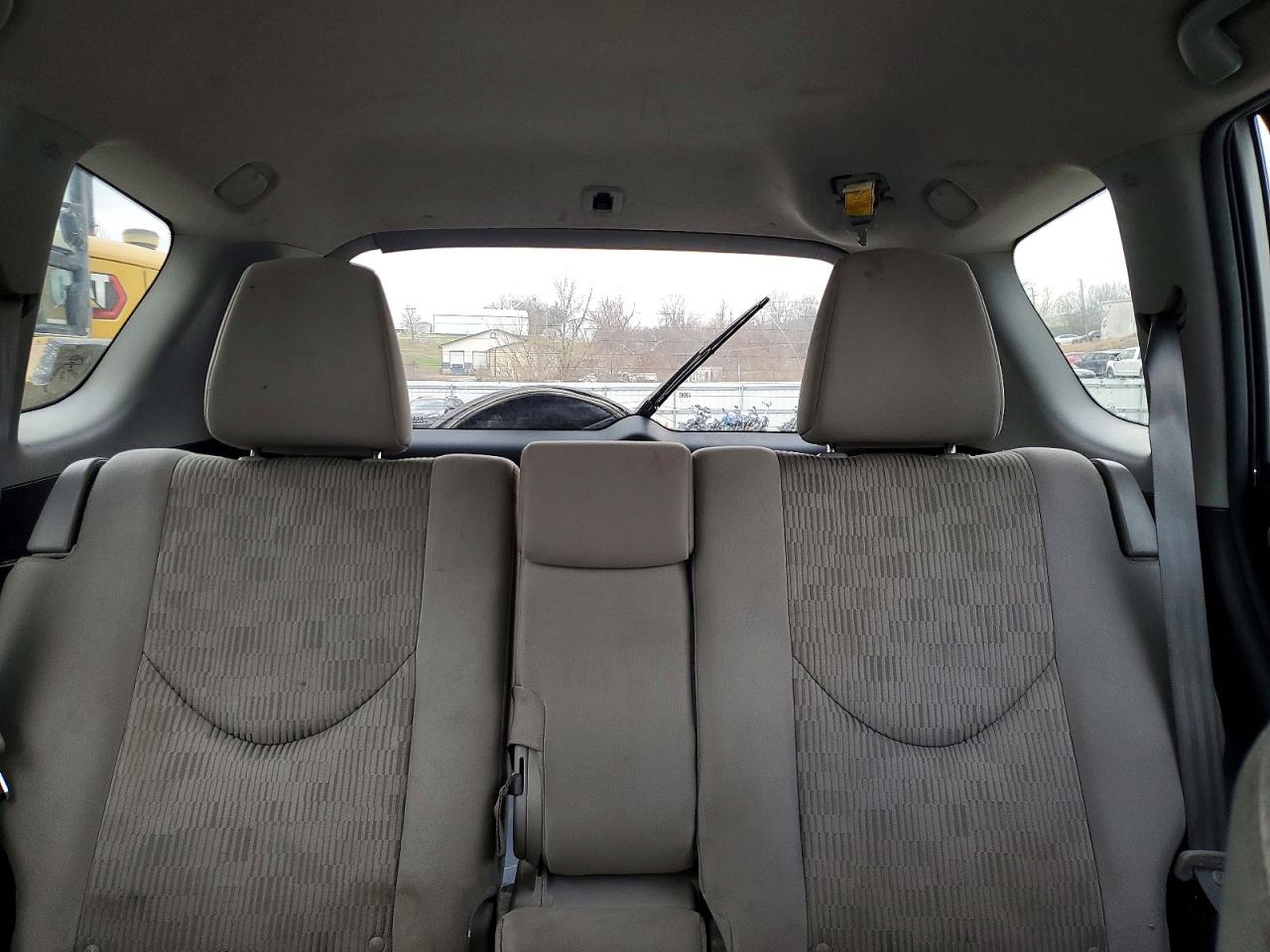 2012 TOYOTA RAV4 photo 19