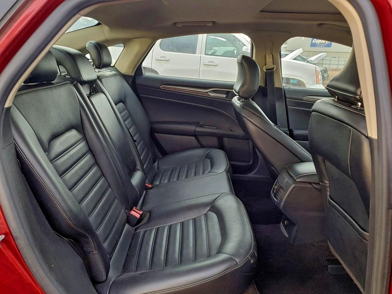 2017 FORD FUSION SE photo 10