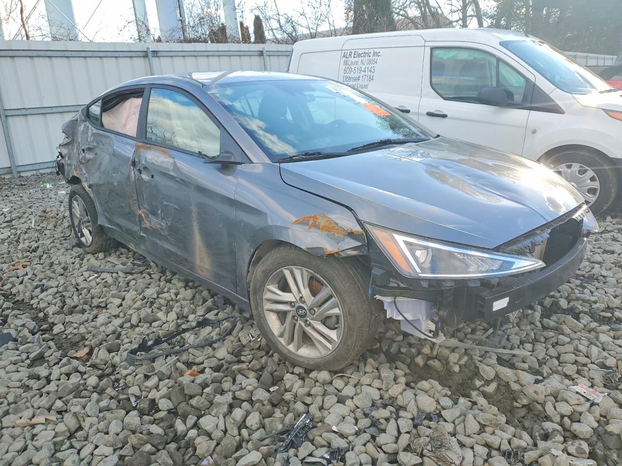 2020 HYUNDAI ELANTRA SEL photo 4