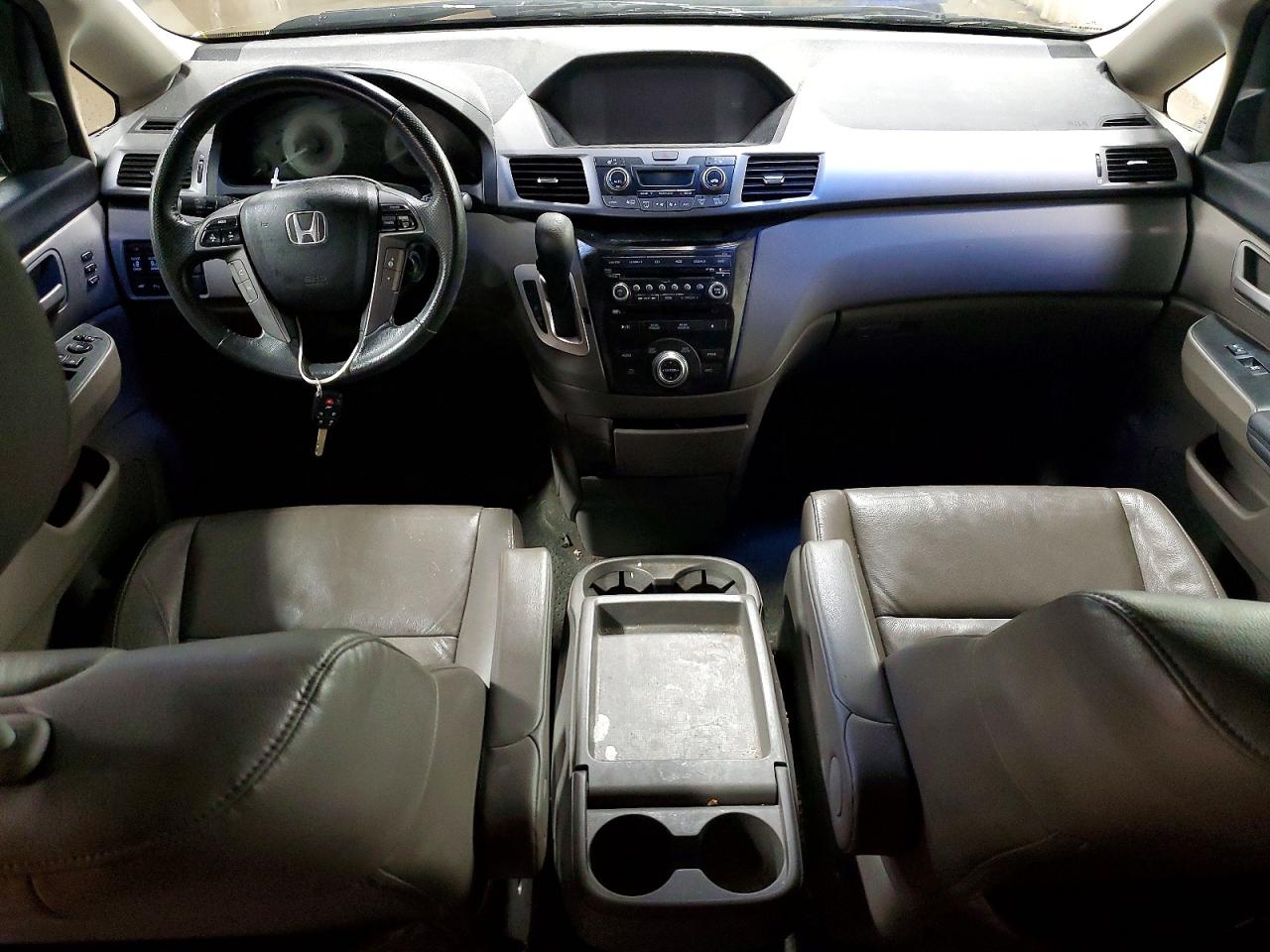 2012 HONDA ODYSSEY TOURING photo 8