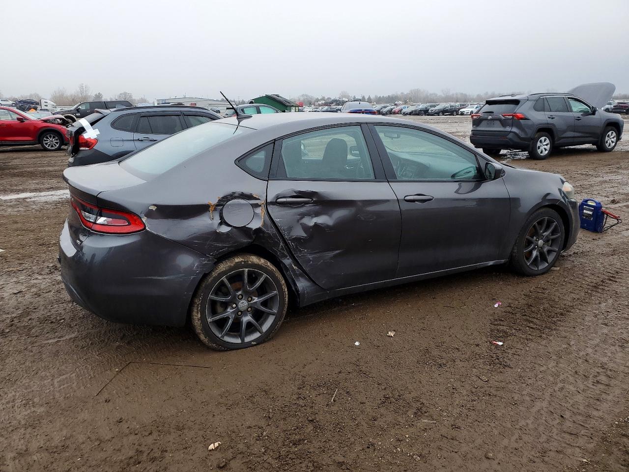 2015 DODGE DART SXT photo 3