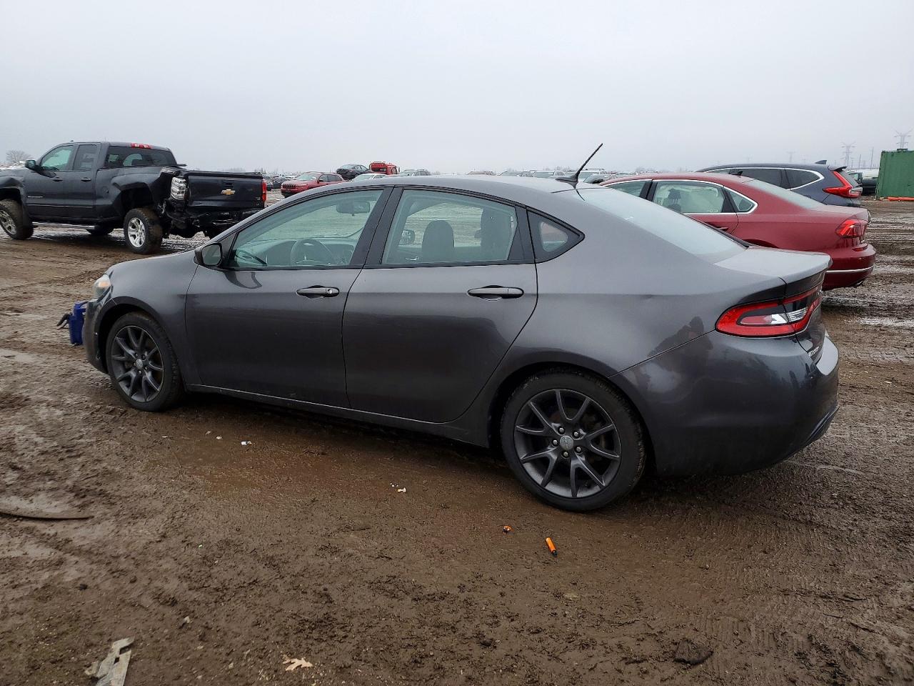 2015 DODGE DART SXT photo 2