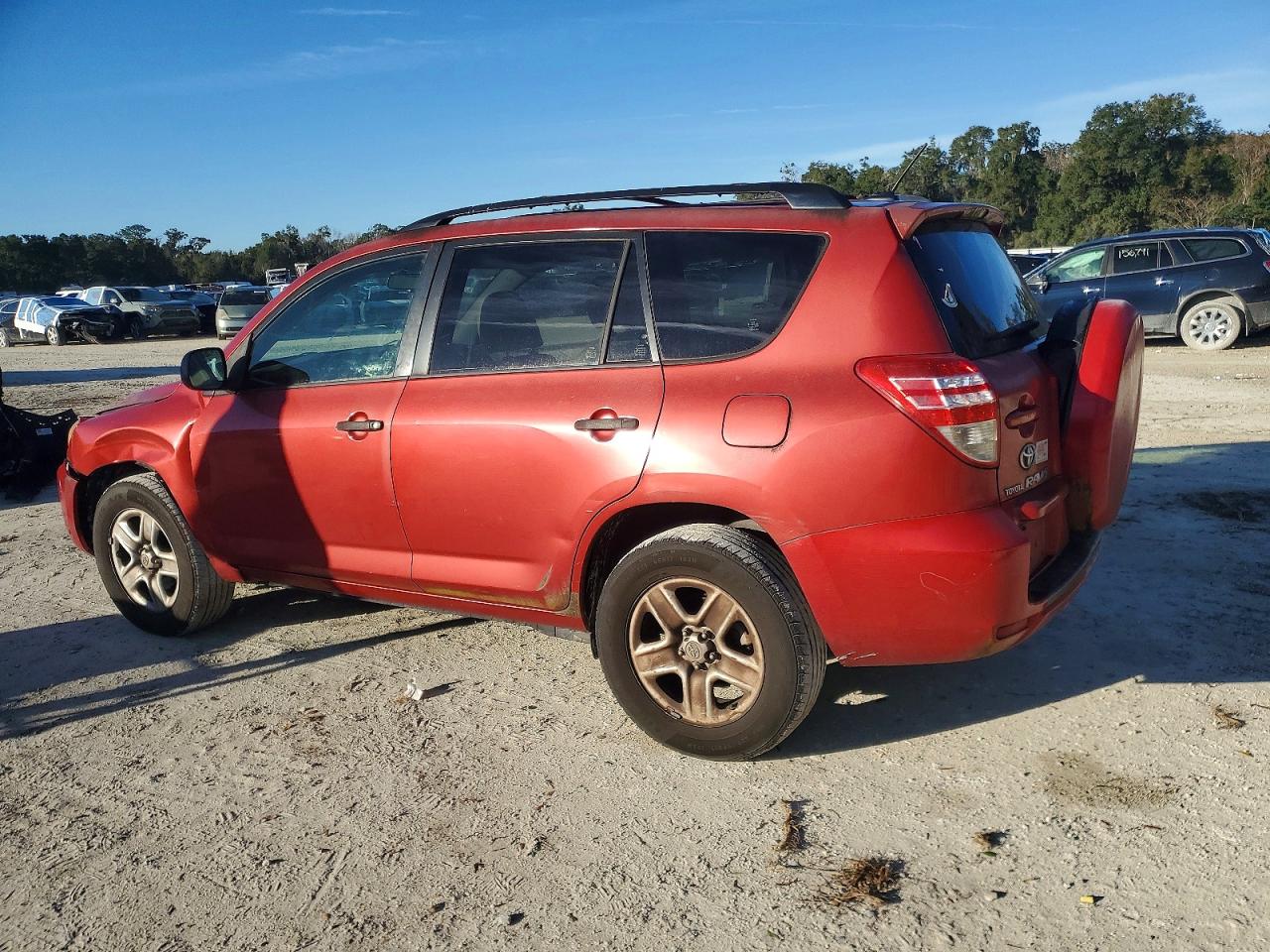 2009 TOYOTA RAV4 photo 2