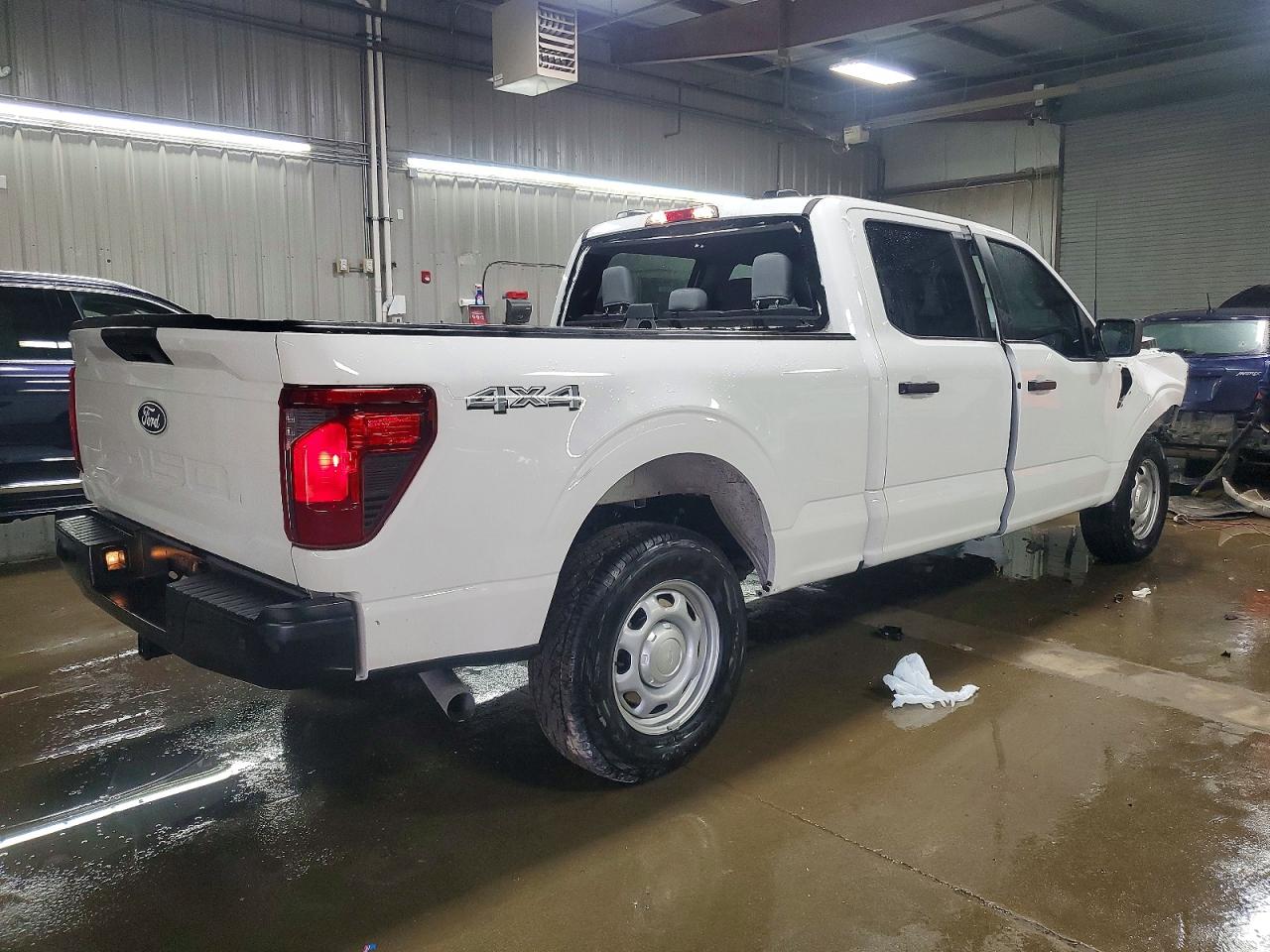 2024 FORD F150 XL photo 3