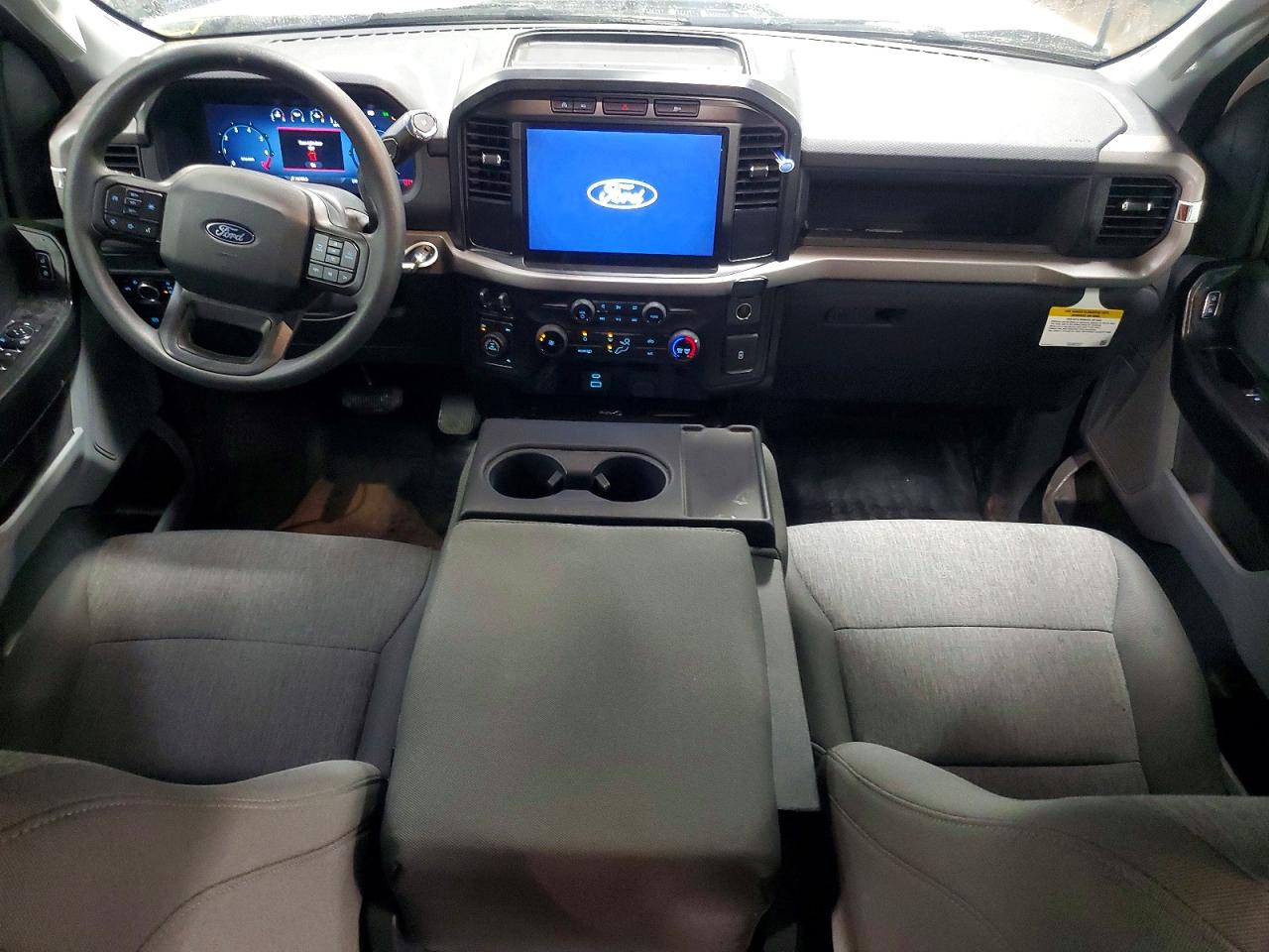 2024 FORD F150 XL photo 8