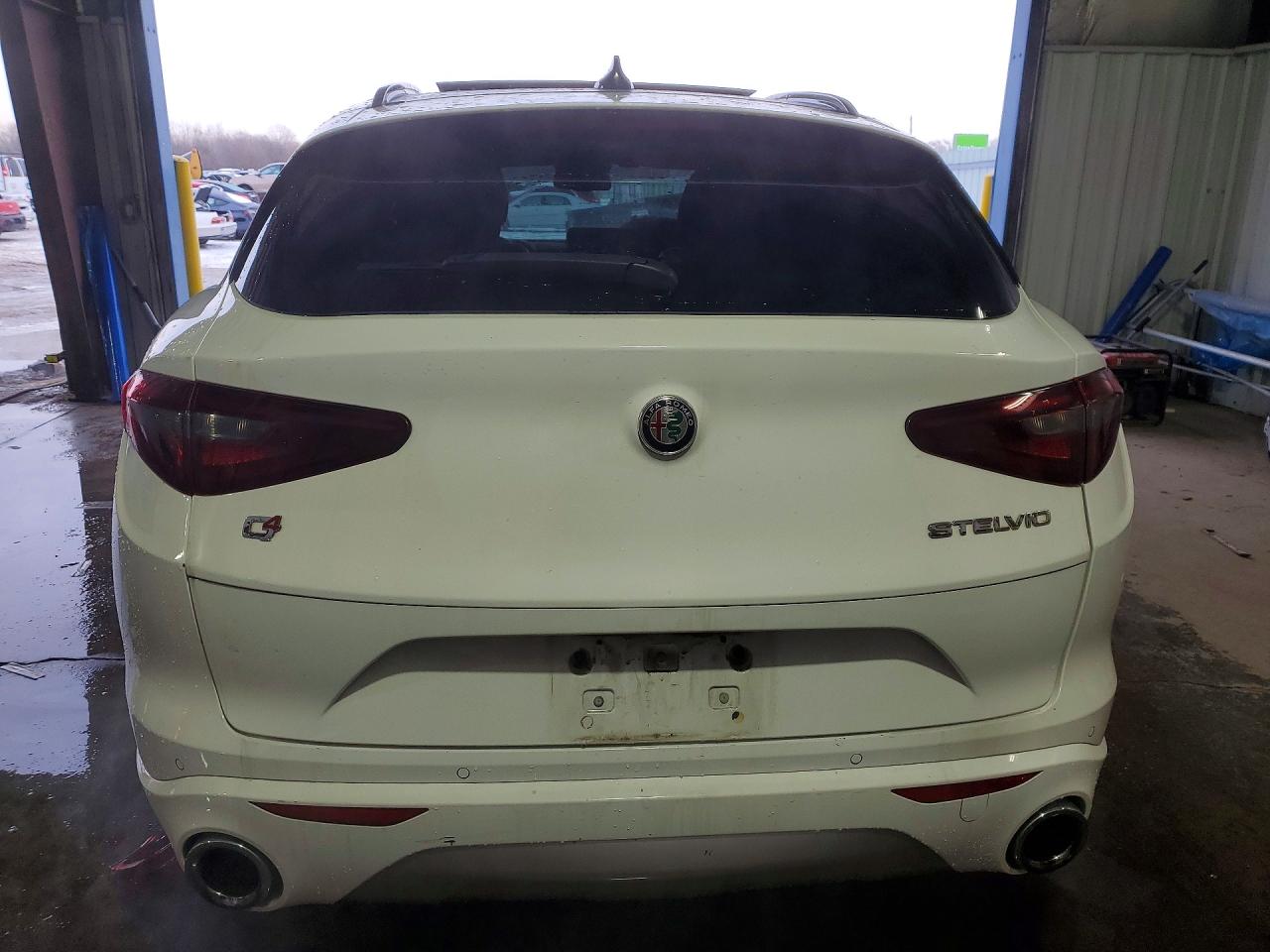 2020 ALFA ROMEO STELVIO photo 6