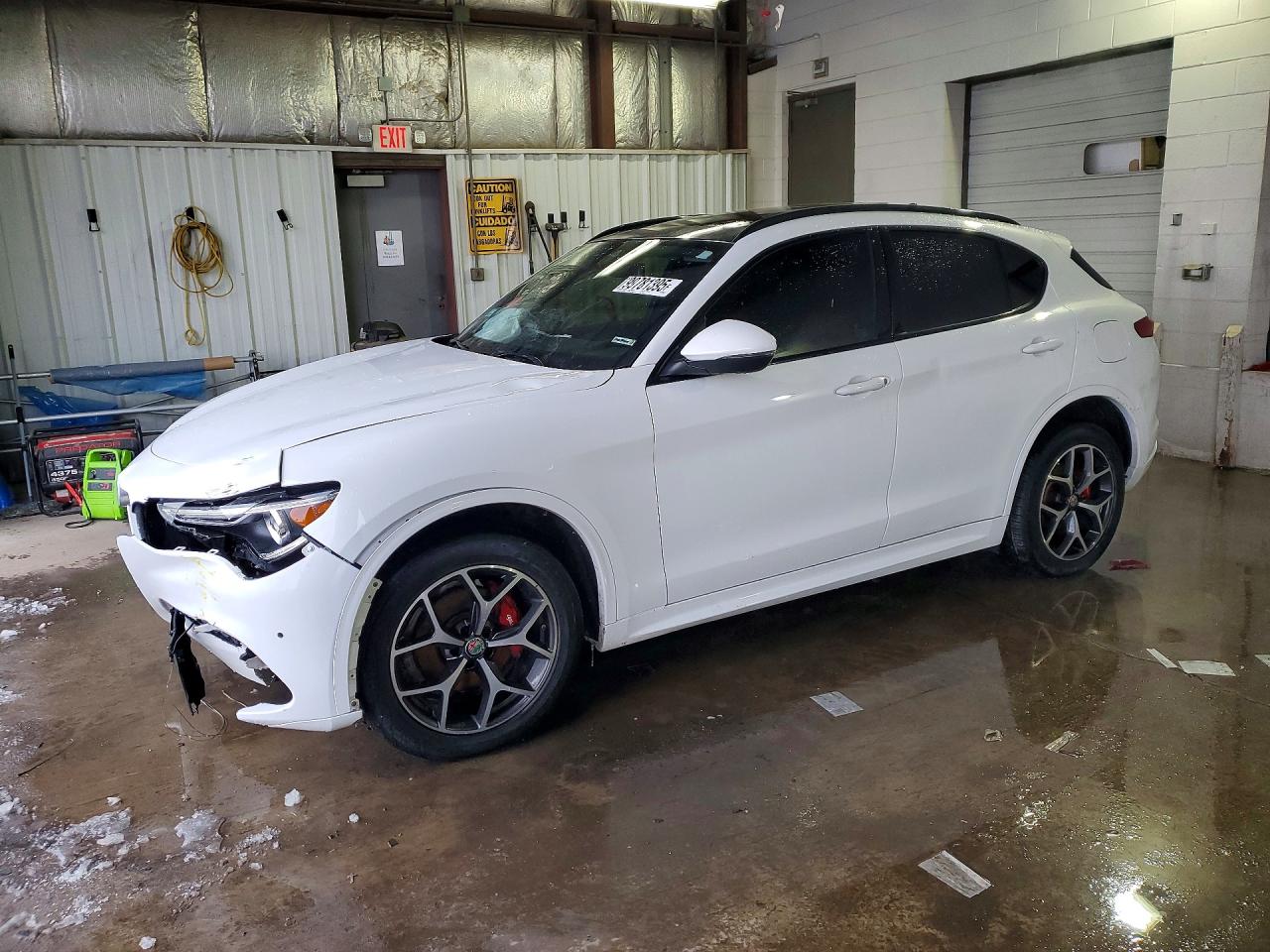 2020 ALFA ROMEO STELVIO