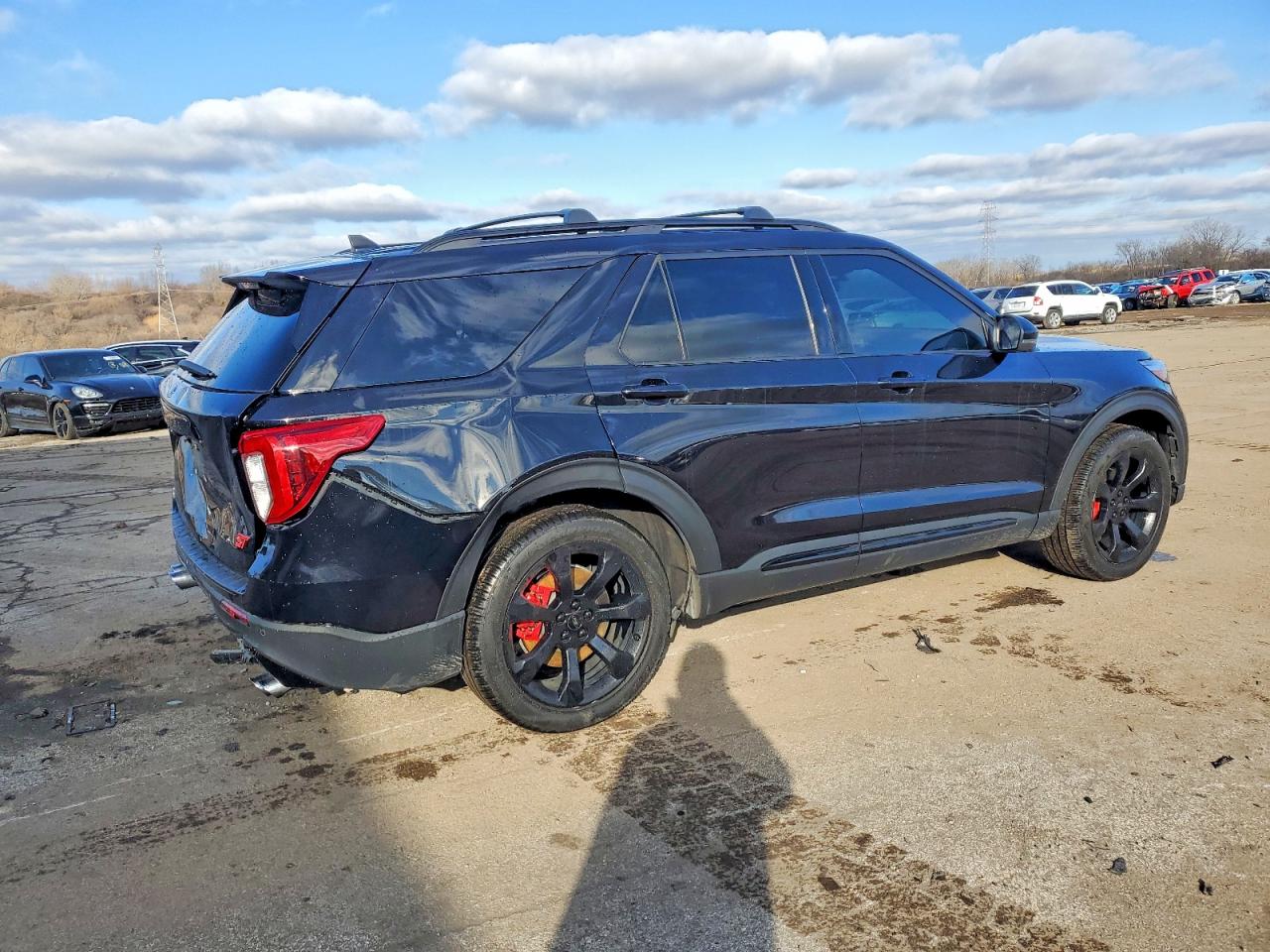 2023 FORD EXPLORER ST photo 3