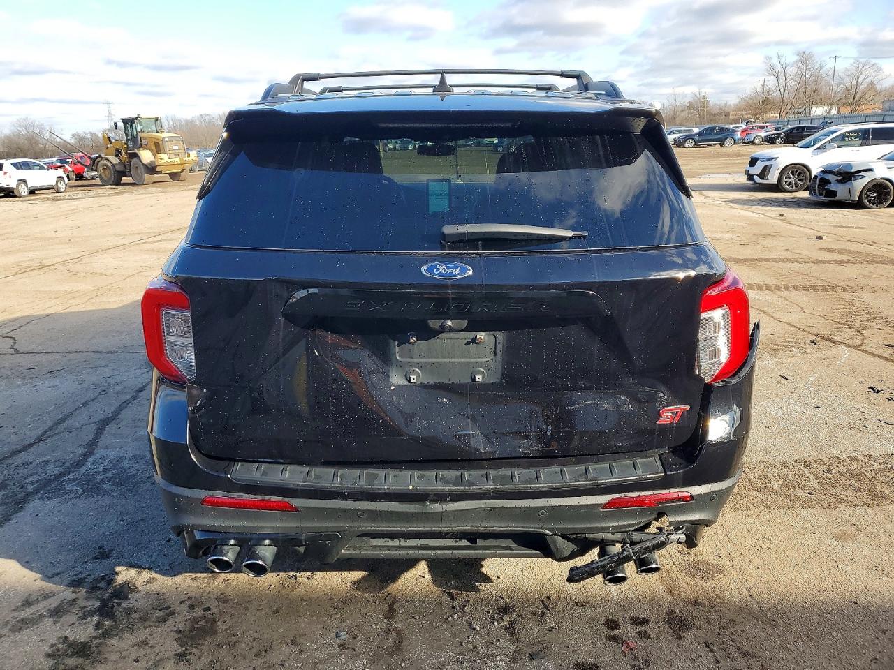 2023 FORD EXPLORER ST photo 6
