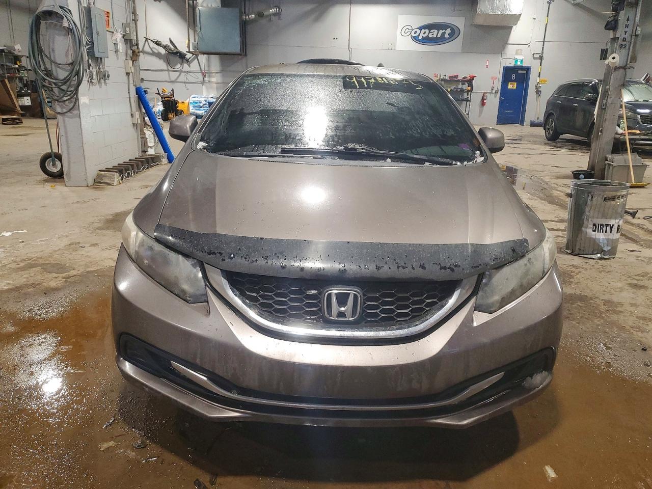 2013 HONDA CIVIC LX photo 5