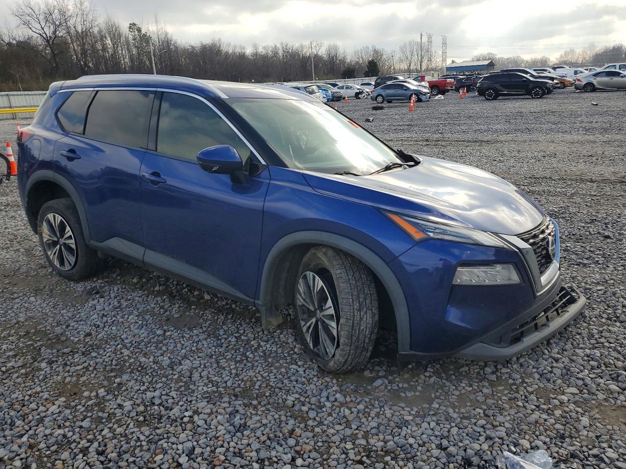 2021 NISSAN ROGUE SV photo 4