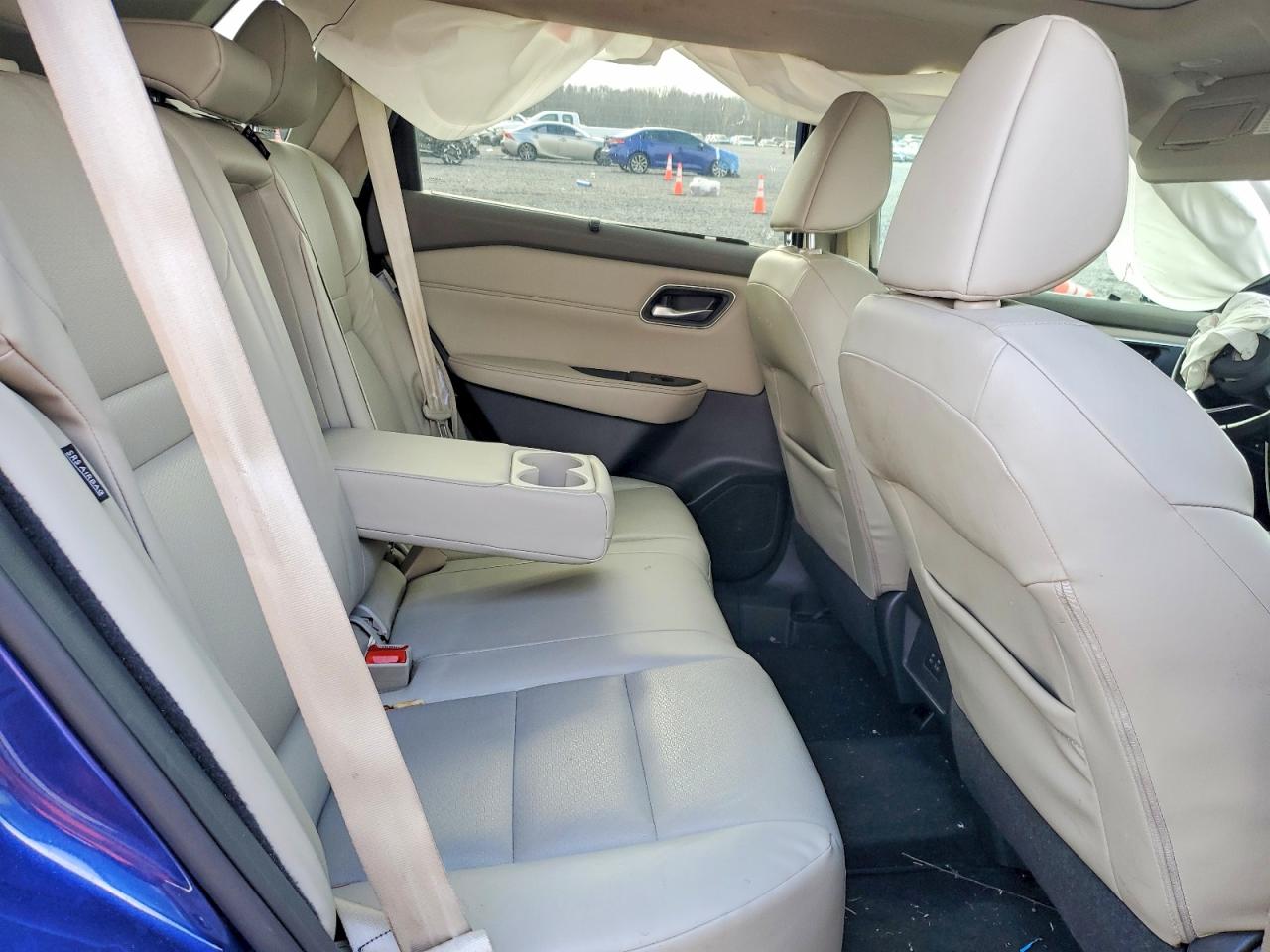 2021 NISSAN ROGUE SV photo 11