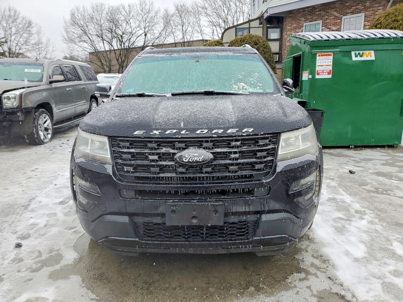 2016 FORD EXPLORER XLT photo 5