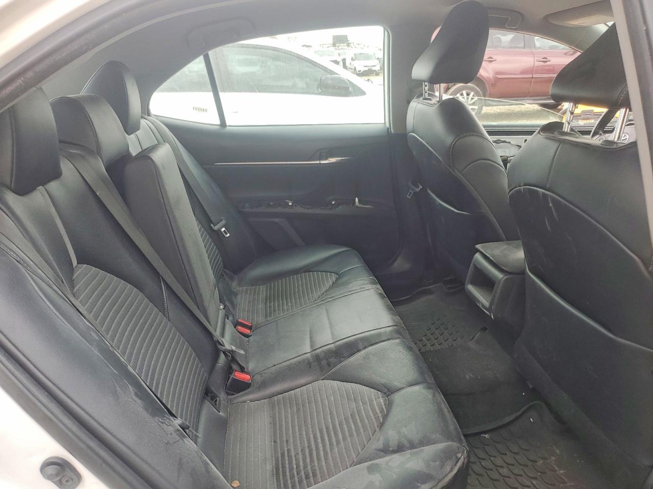 2021 TOYOTA CAMRY SE photo 10