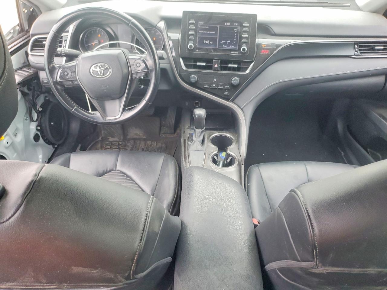 2021 TOYOTA CAMRY SE photo 8