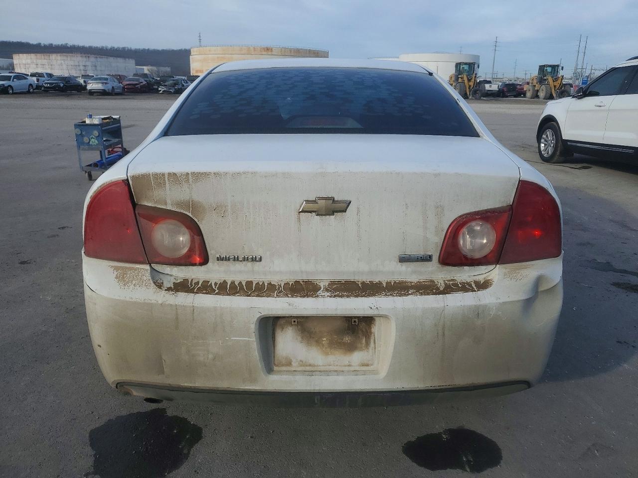 2011 CHEVROLET MALIBU LS photo 6
