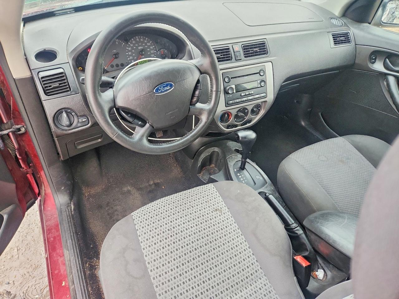 2007 FORD FOCUS ZX3 photo 8