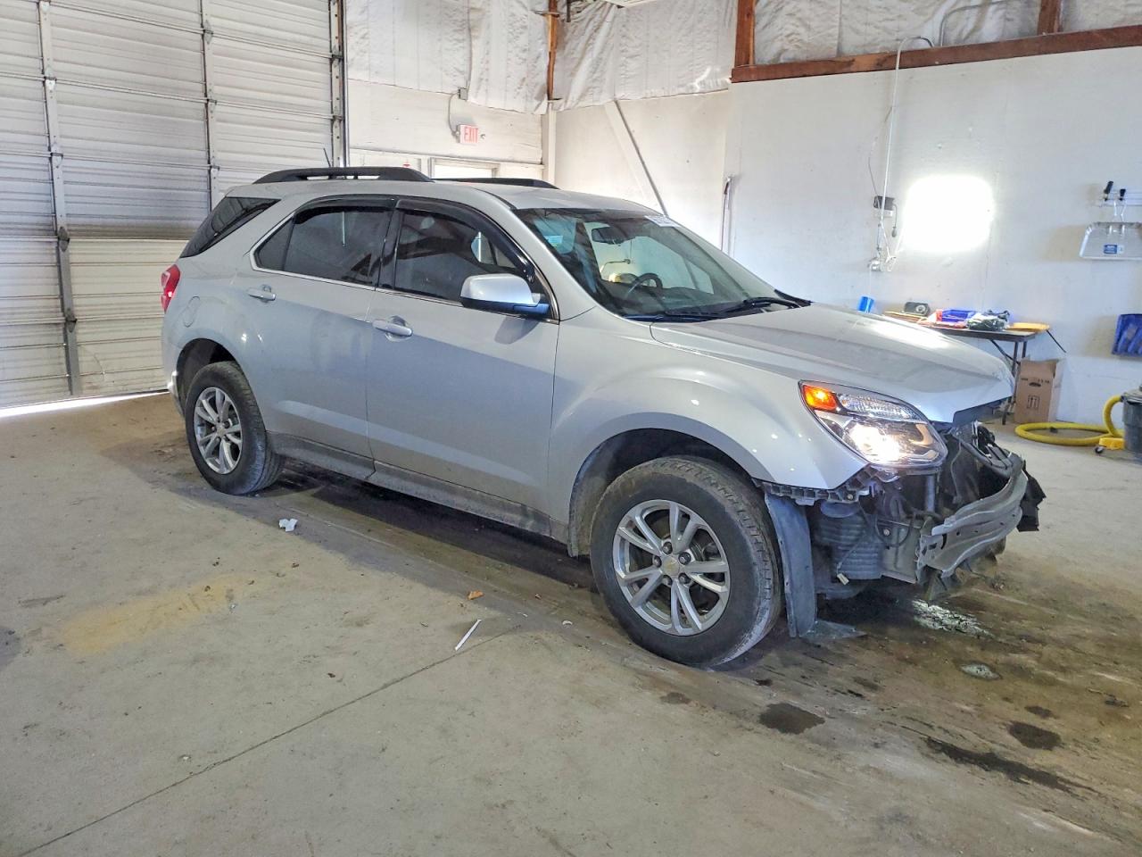 2017 CHEVROLET EQUINOX LT photo 7