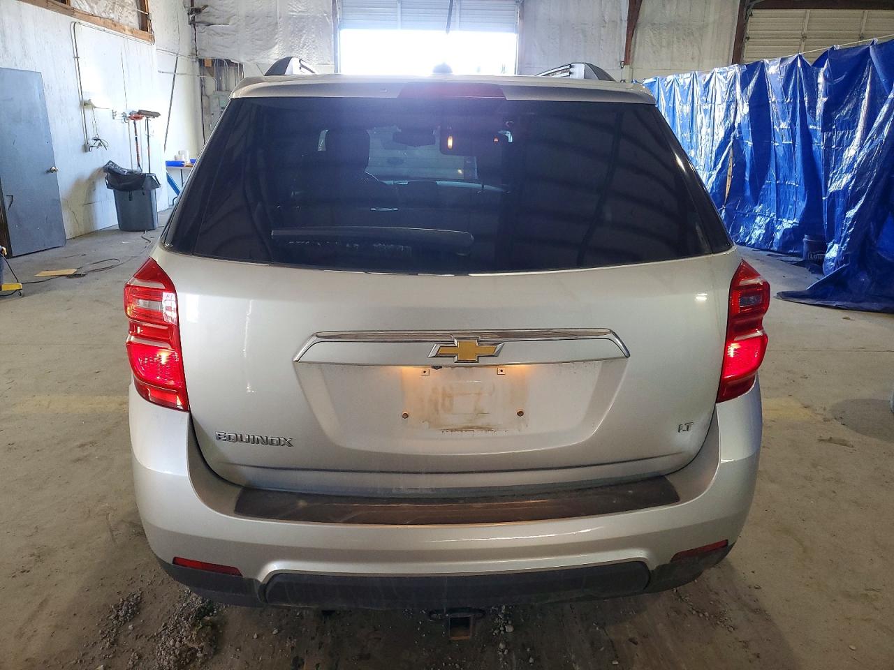 2017 CHEVROLET EQUINOX LT photo 11
