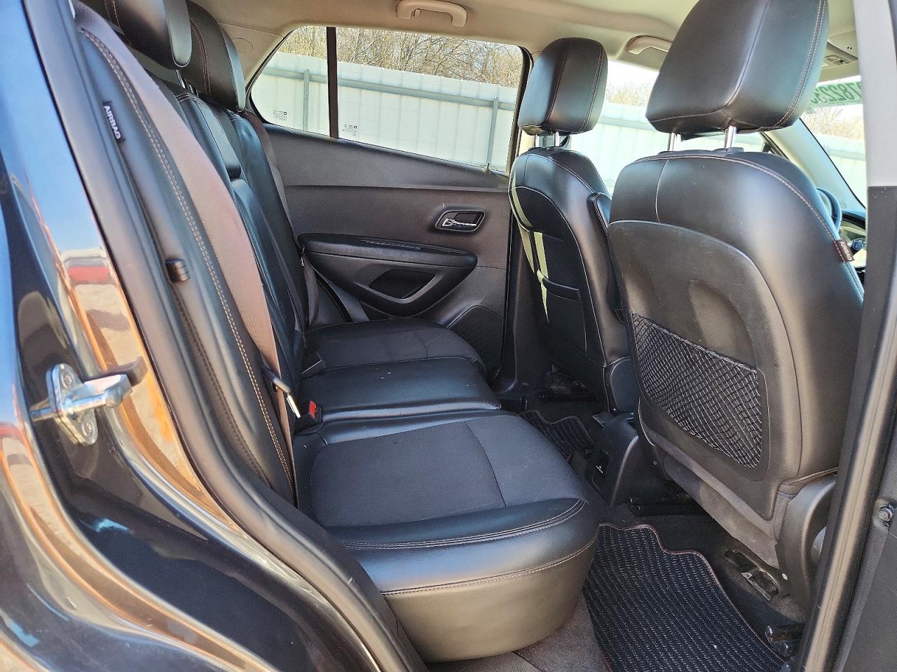 2018 CHEVROLET TRAX 1LT photo 11