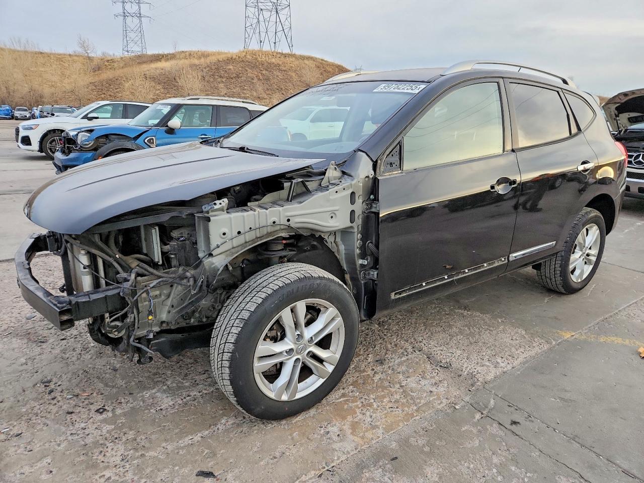 2015 NISSAN ROGUE SELECT