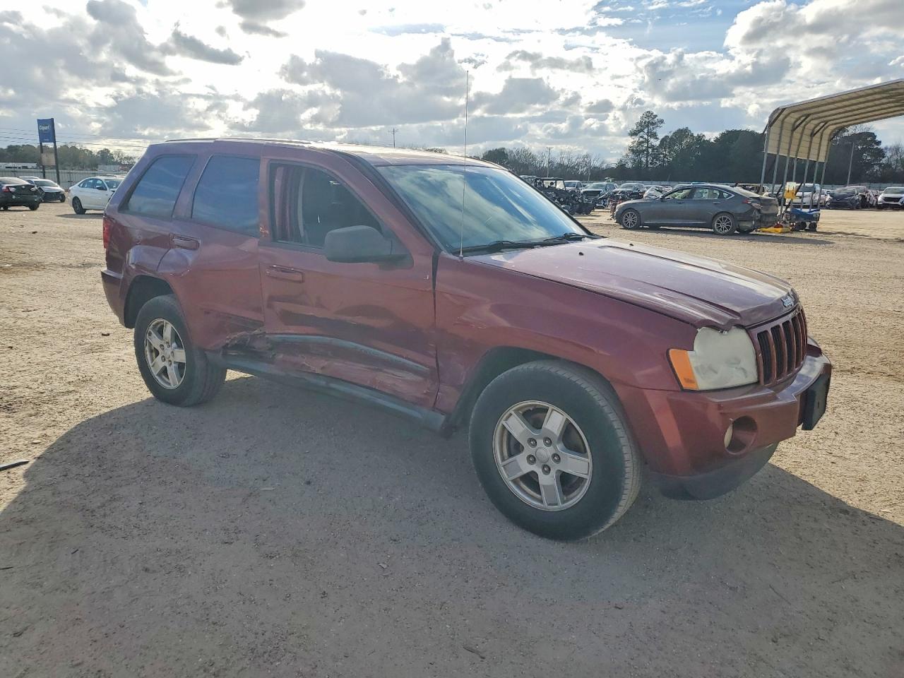 2007 JEEP GRAND CHEROKEE LAREDO photo 4