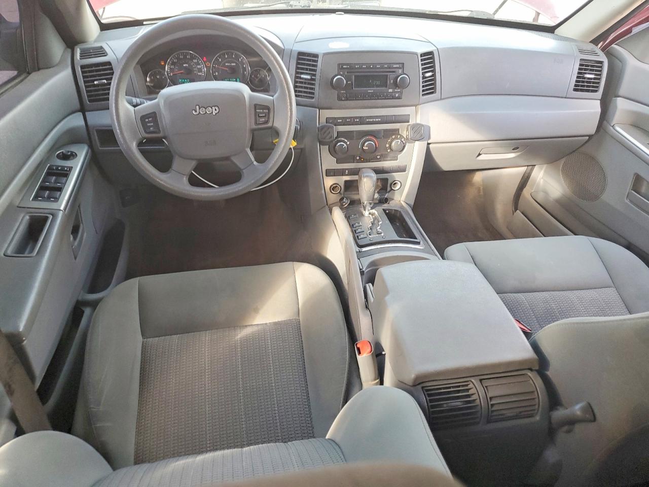 2007 JEEP GRAND CHEROKEE LAREDO photo 8