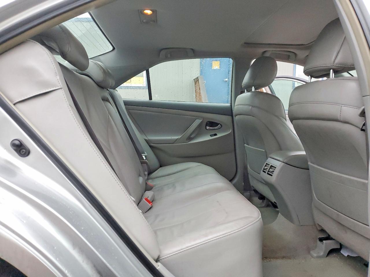 2009 TOYOTA CAMRY HYBRID photo 10