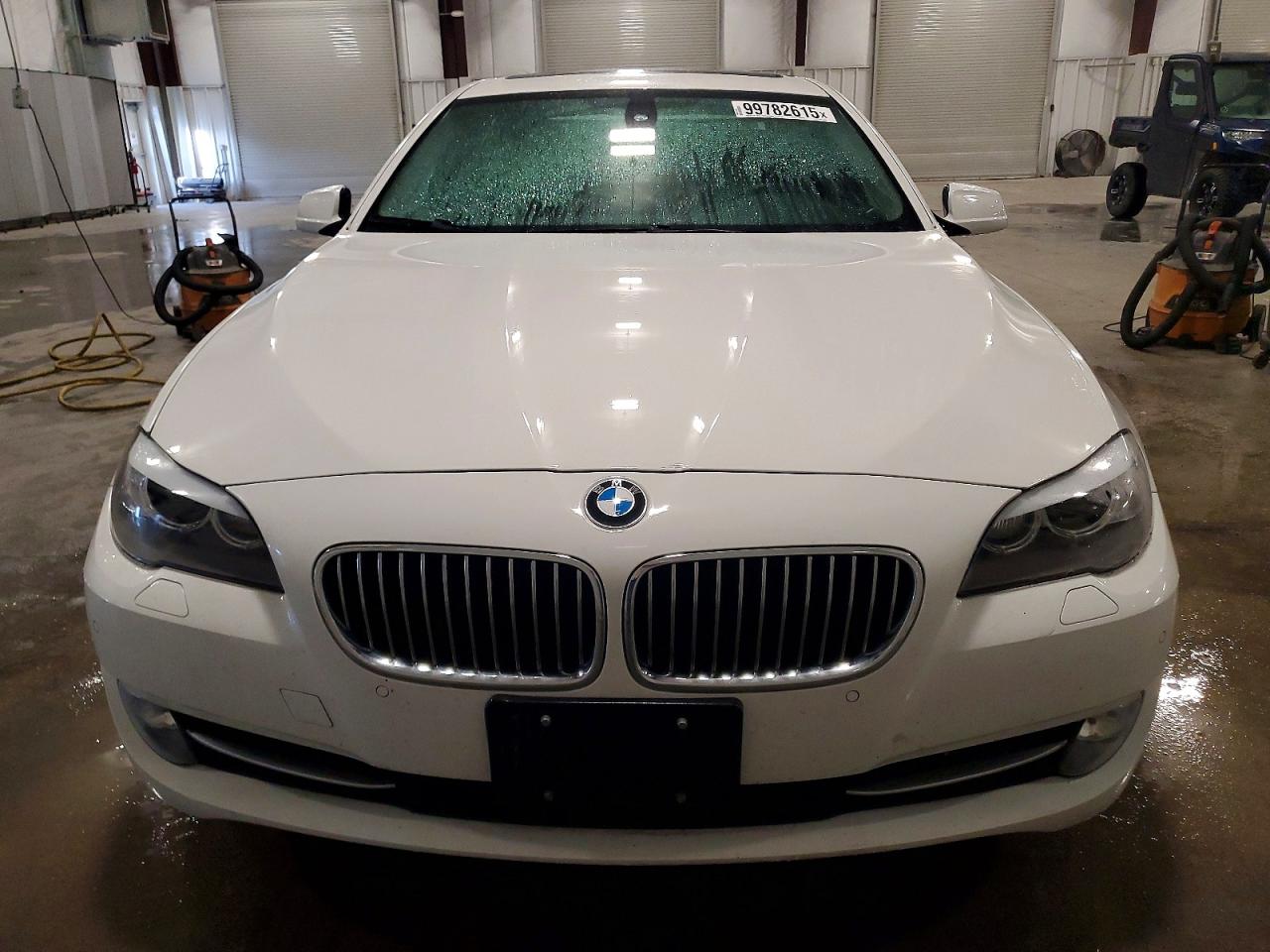 2011 BMW 535 XI photo 5