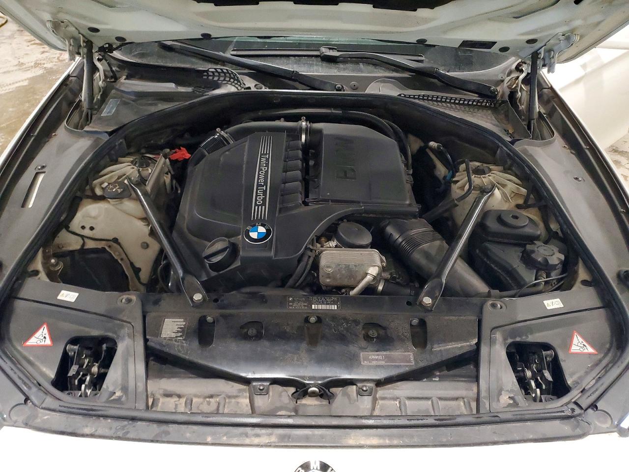 2011 BMW 535 XI photo 11