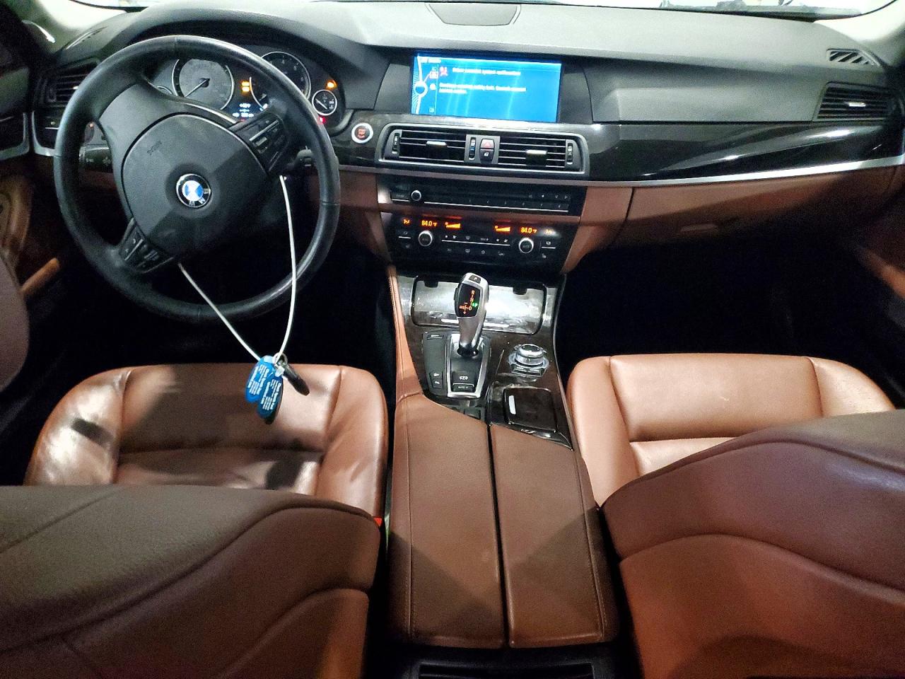 2011 BMW 535 XI photo 8