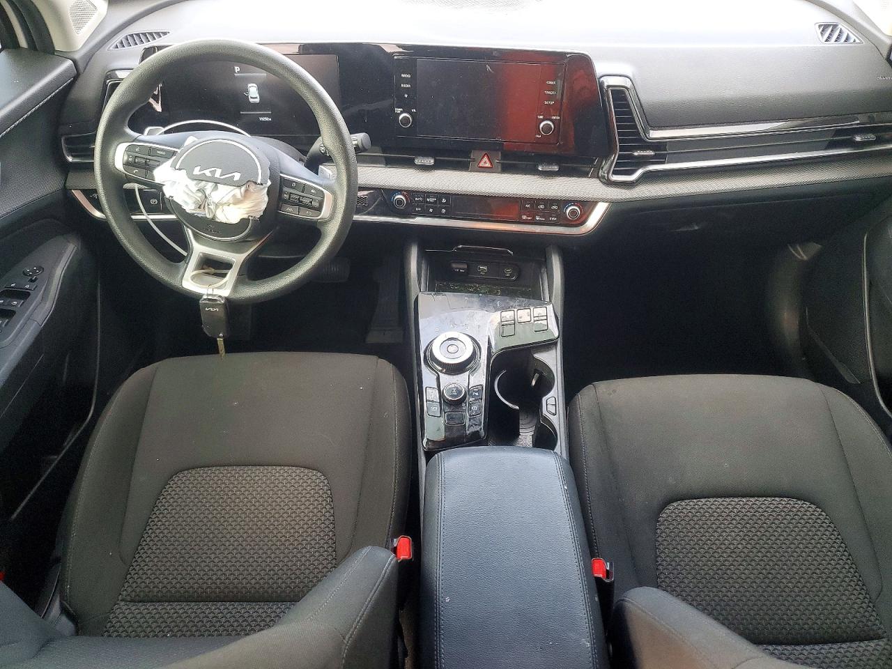 2023 KIA SPORTAGE LX photo 8